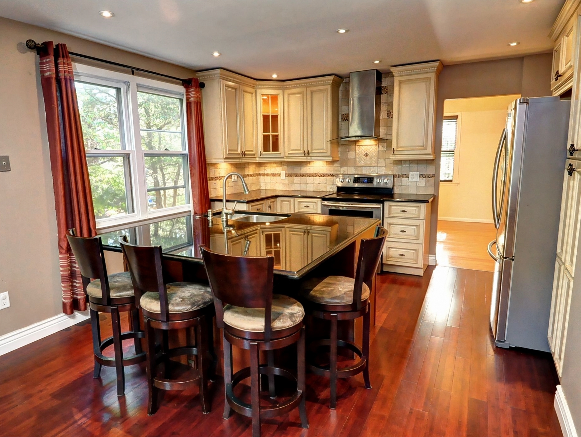 Salt Box Colonial in Lansdale, North Penn School Distri